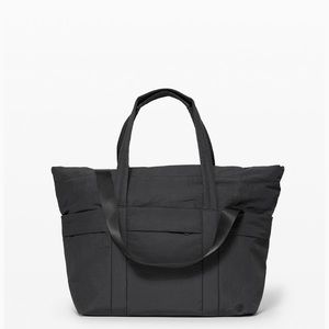 LULULEMON ON MY LEVEL DUFFEL 22L